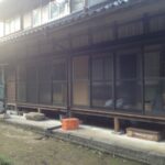 倉吉市　玄関リフォームと窓取り換え：断熱性の高いサッシに取替工事