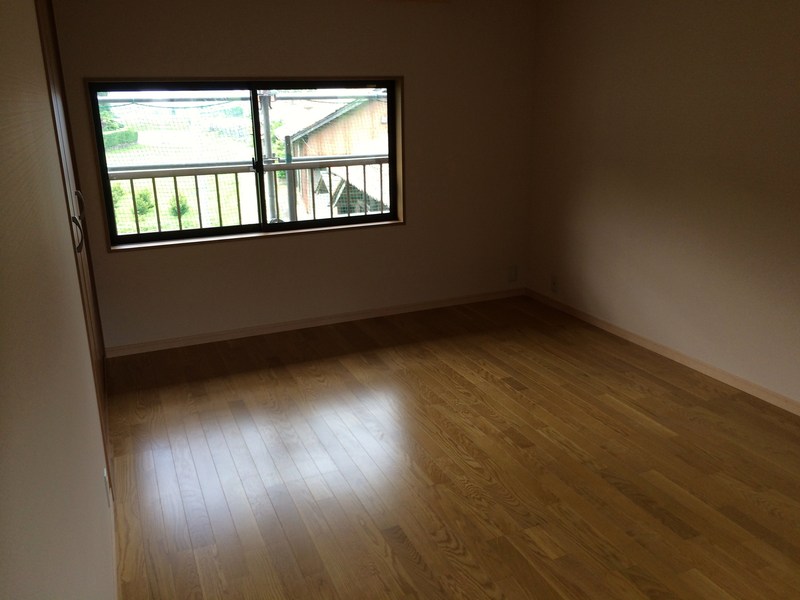 倉吉市　２階部分リフォーム：間取り変更と洗面台・トイレリフォーム